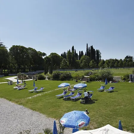 Aparthotel D'oro 3*