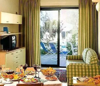 Aparthotel D'oro 3*